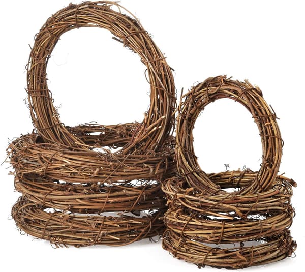 8 Pieces Natural Grapevine Wreath Rings in 2 Sizes, Rattan Vine Branch