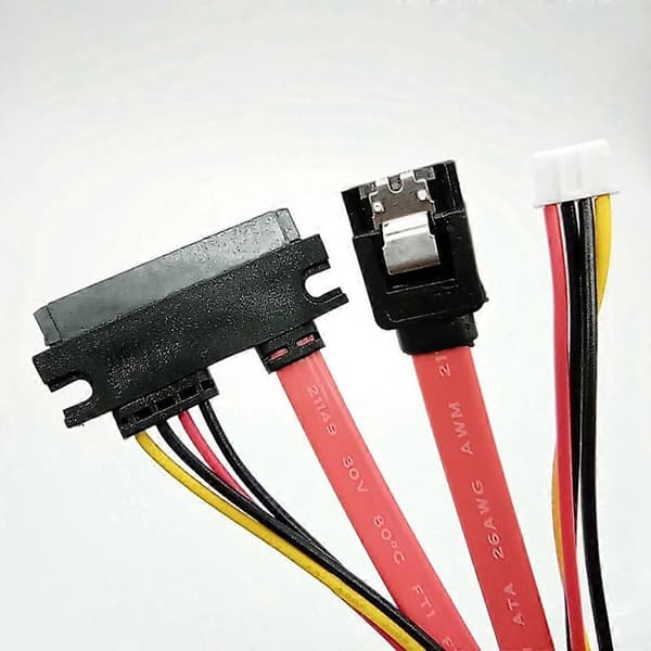 Integreret kabel til harddiskdata og strømforsyning, lille 4-bens hun & SATA 3.0 han til SATA 22-bens (7+15-bens)