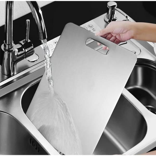 Titanium Cutting Board 39 x 28 cm - Double-Sided for Meat and Vegetables - Easy to Clean and Store - Antibacterial