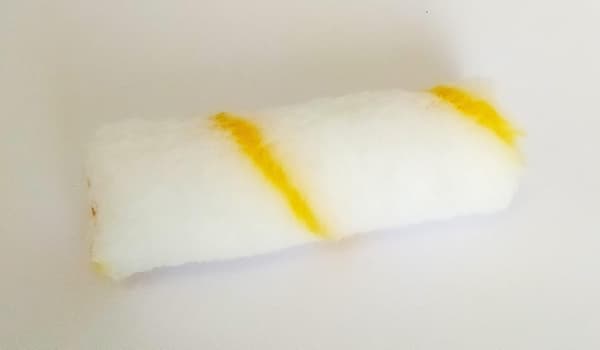 10-pak Mini Rulleærmer Stribede Kaninfødder Gul | Polyamid 10 cm | Maling til Paneler, Radiatorer, Glatte eller Halvglatte Overflader