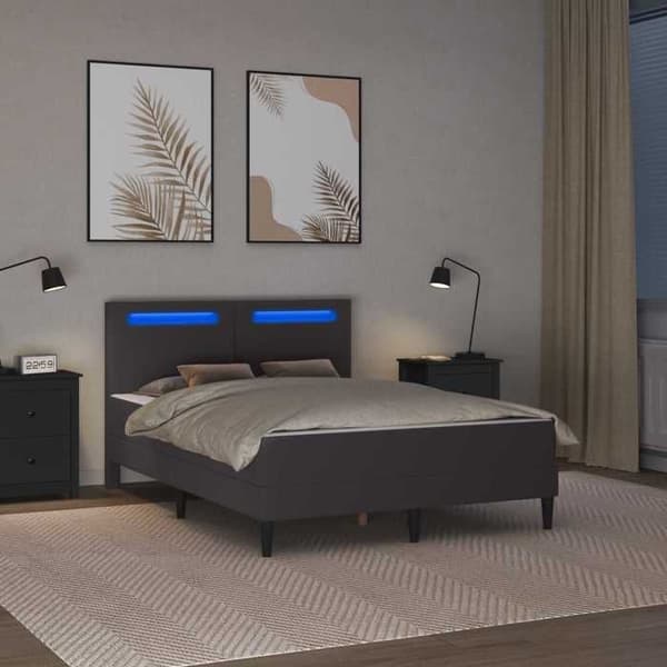 Sengestel - EKSKLUSIV HUS - 140 x 200 cm - Grå kunstlæder - Indbyggede LED USB - Opbevaring under sengen Grå