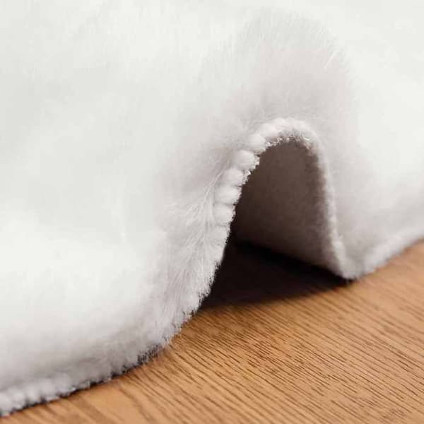 Matta - EXKLUSIVT HEM - OLITE - Rund Ø120 cm - Falsk päls polyester - Antislip baksida Vit