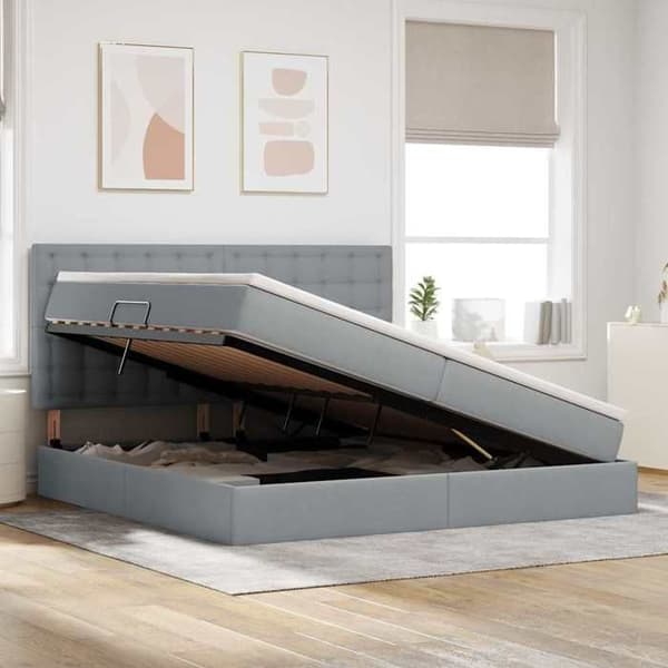 Förvaringssäng - EXKLUSIV HEM - 200 x 200 cm - Ljusgrått tyg - Inbyggd LED - Gaslyft Ljusgrått