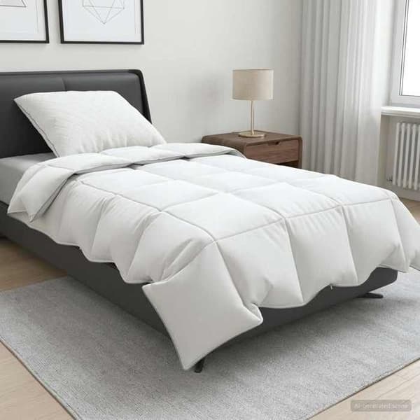 Duvetset - MAISON EXCLUSIVE - FULDA - 90% gåsdun - 100% bomullsskydd - 155 x 200 cm