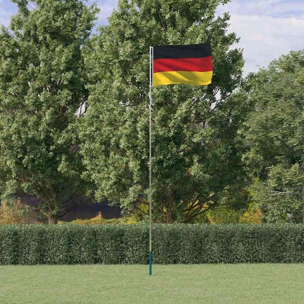 Eksklusivt Hus - Tysklands Flag og 5,5 m Aluminium Mast