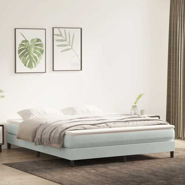 Sengestel - EKSKLUSIV HUS - 180 x 220 cm - Lys grå velour - Lamelseng - Robuste ben ljusgrått