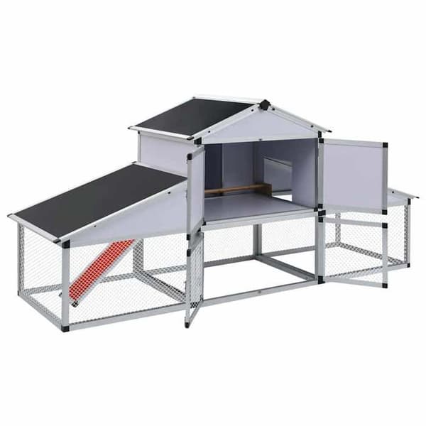Exklusivt hus - Hönshus med ramper och aluminiumbo