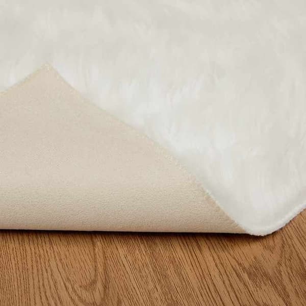 Tæppe - EKSKLUSIVT HUS - TAFALLA - Hvid - 200 x 200 cm - Polyester Vit