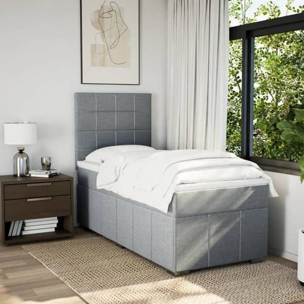 Maison Exclusive - Sengebund med lameller og madras Lys grå 90x200 cm Stof