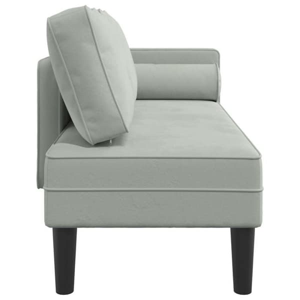 Maison Exclusive - Vaalea samettinen nojatuoli tyynyillä