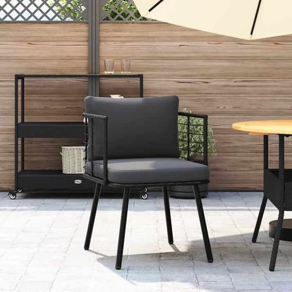 Maison Exclusive - Trädgårdsstol med svarta kuddar i flätad resin