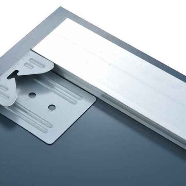 Badrumsspegel - Exklusivt Hem - Taktile LED - 100x60 cm - Tidsvisning