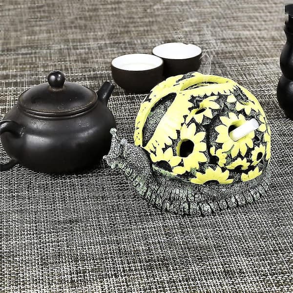 Ashtray Creative Snail Ashtray Craft Decoration