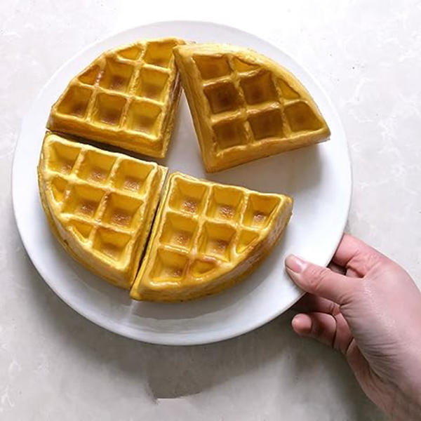 Kunstig Falsk Kage Mad Simulering Realistisk Imitation Faux Vaffelkage Replika Konditorivarer Dessert til Dekoration Display Rekvisitter Model Køkken Fest Pr