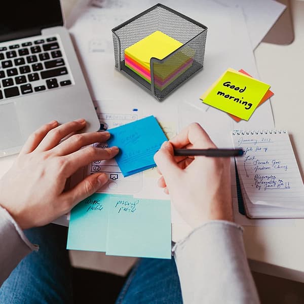 Sticky Notes Holder, Mesh Sticky Notes Dispenser for Hjemmekontor, 10.4x10.4x7.9cmblack