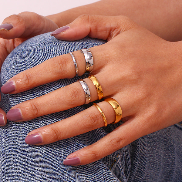 Ebelle Vattentät Rostfritt Stål Ring 2mm 4mm 6mm Basic Style Stapelbara Ringar för Män Kvinnor 2mm Gold 52