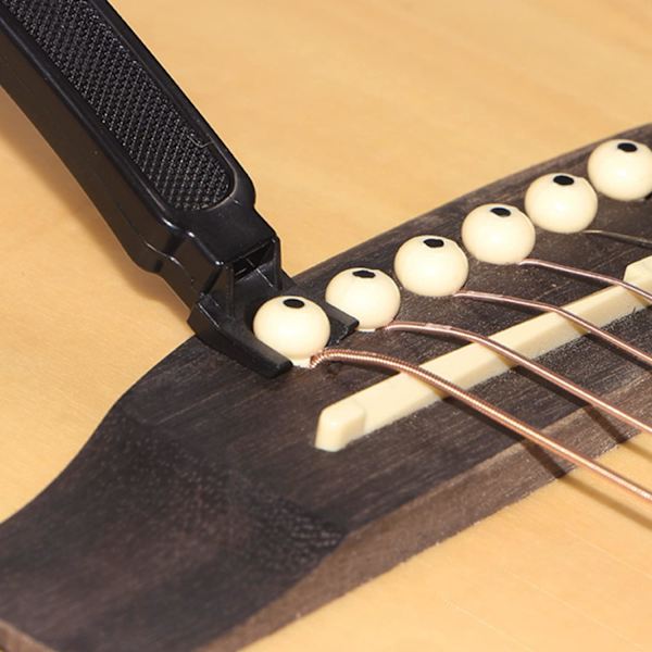 Gitarrsträngs-vindare, 3-i-1 Multifunktionellt Gitarrverktyg, Strängklippare Gitarrsträngs-stiftutdragare Gitarrbro-stiftutdragare Instrument