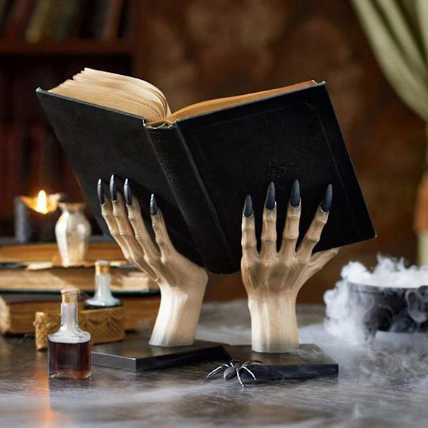 Halloween-bokstöd, häxbokstöd i halloween, häxhandbokstöd, halloween-häxdekor, bokstöd i harts, häxhand