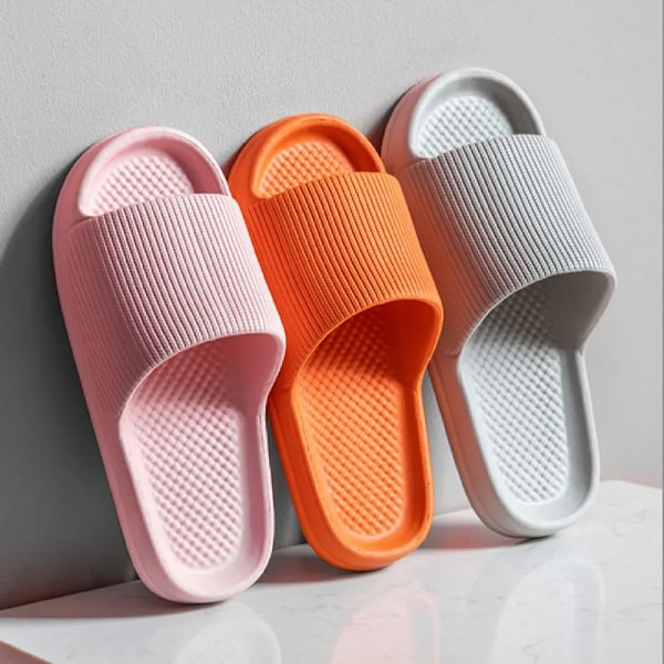 Fashionabla herr- och damslippers halkfria flip-flops lätta EVA bekväma badrumsslippers storlek 47 48 Naranja 39-40