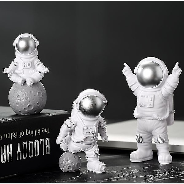 4 kpl Astronaut-hahmoja, Ulkoavaruuskakku Koristeet Miniatyyri Astronaut Lelut (tähti)
