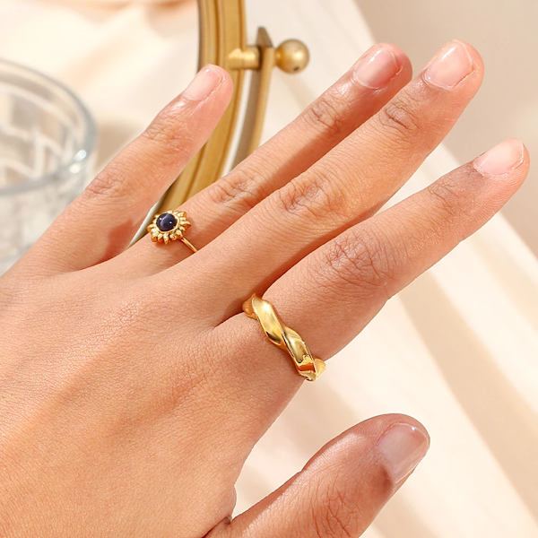 Ebelle Rostfria ringar för kvinnor Basic Style Minimalistisk Vattenvåg Twist Dagliga smycken presenter Gold 52