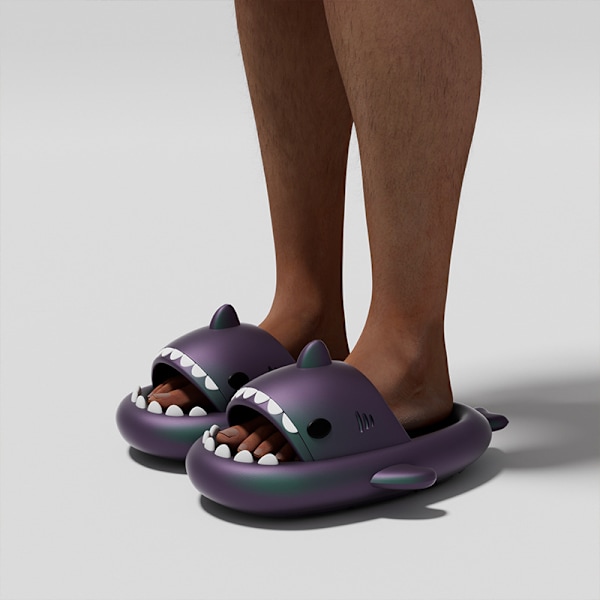 Nya tecknade hajtofflor för män och kvinnor 4 cm tjock botten halkfria skor sommar EVA mjuka strandsandaler Grey 40-41