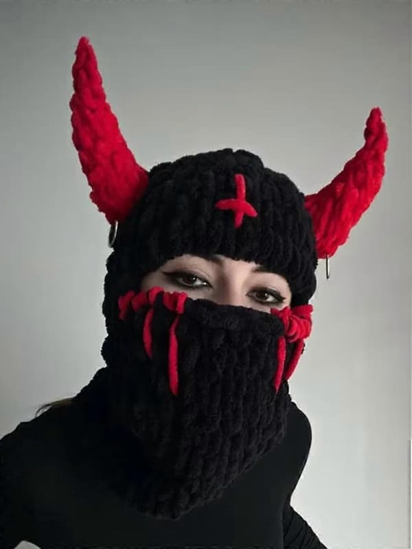 Elastisk strikket balaklava med horn-dekor, varm helhode-dekke tilbehør for voksne rollespill