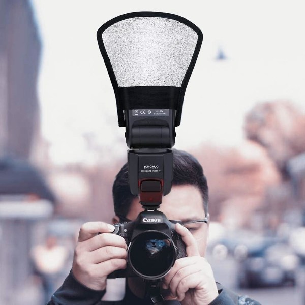 2-pakke blitssprederreflektor - 2-sidig hvit/sølv Bend Bounce Flash Reflector Kit med elastisk stropp for Canon, Nikon, Sony,
