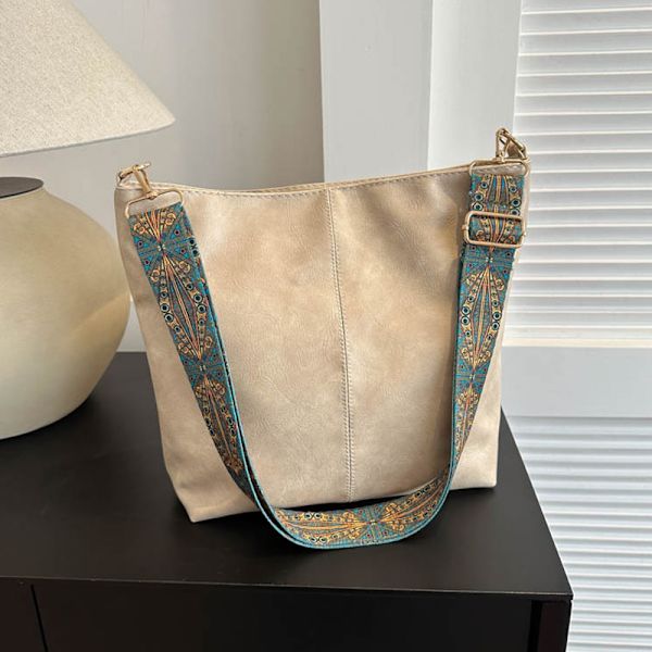 Kvinnors geometriska breda axelremsväska, stor kapacitet, crossbody-väskor, retro PU-läder, shopping- och resehandväska Negro 30x25x10cm