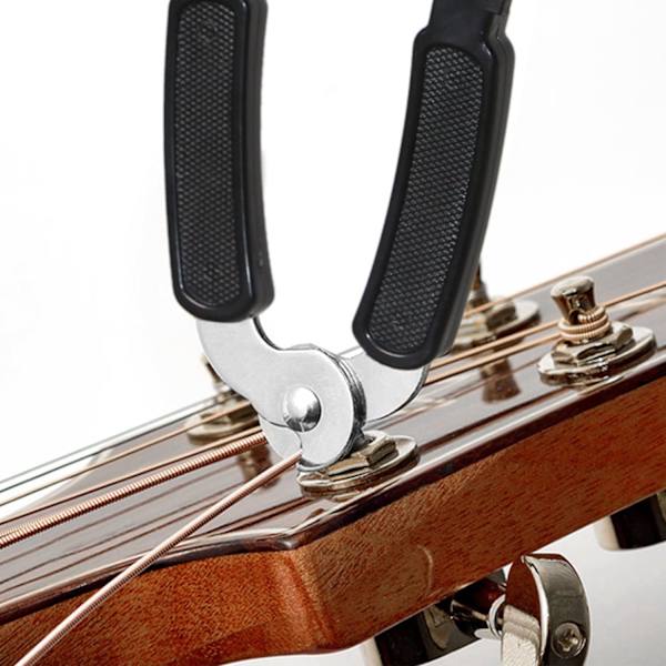 Gitarrsträngs-vindare, 3-i-1 Multifunktionellt Gitarrverktyg, Strängklippare Gitarrsträngs-stiftutdragare Gitarrbro-stiftutdragare Instrument