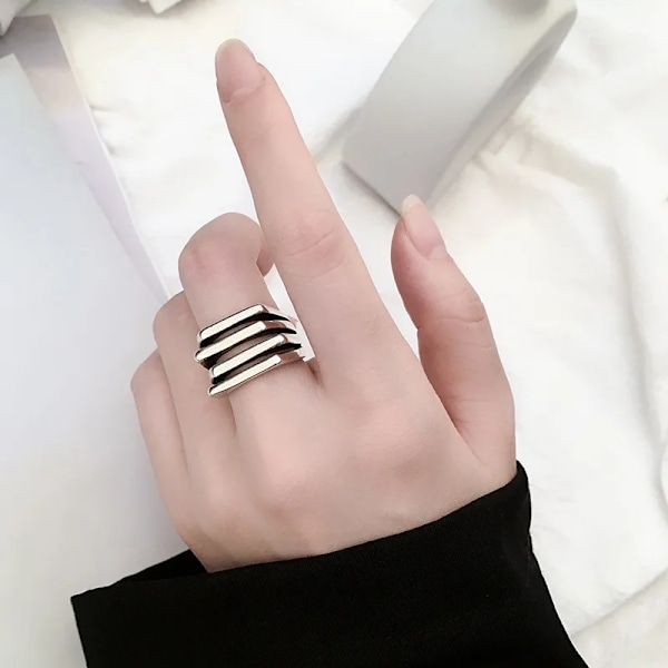 Minimalistisk bred silverring för kvinnor Mode Multilayer Line Silver Geometrisk Kvinnor Fest Smycken Gåvor R0725