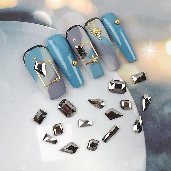 Flad bag neglekrystaller Rhinestones til