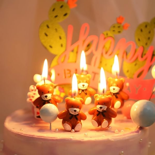 5 kpl söpöjä ruskeakarhun syntymäpäiväkynttilöitä, nallekakun päällystä, minikarhujen kynttilöitä lasten syntymäpäiväkakun koristeluun, syntymäpäiväjuhlatarvikkeita