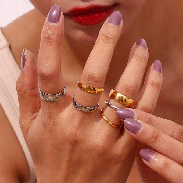 Ebelle Vandtæt Rustfrit Stål Ring 2mm 4mm 6mm Basic Style Stakbare Ringe til Mænd Kvinder 4mm Gold 57