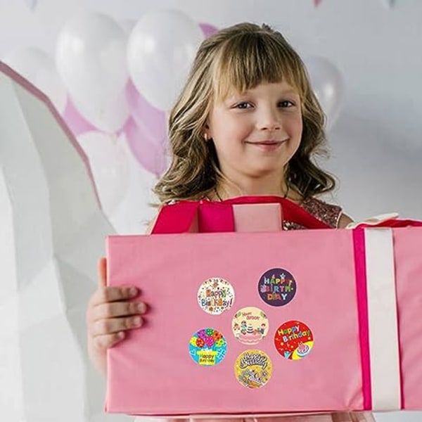 Grattis på födelsedagen klistermärken förseglingar 1 tum 500 st i 1 rulle för födelsedagsinredning festtillbehör skol kort försegling, 8 mönster kuvert försegling presentpapper (1 tum,