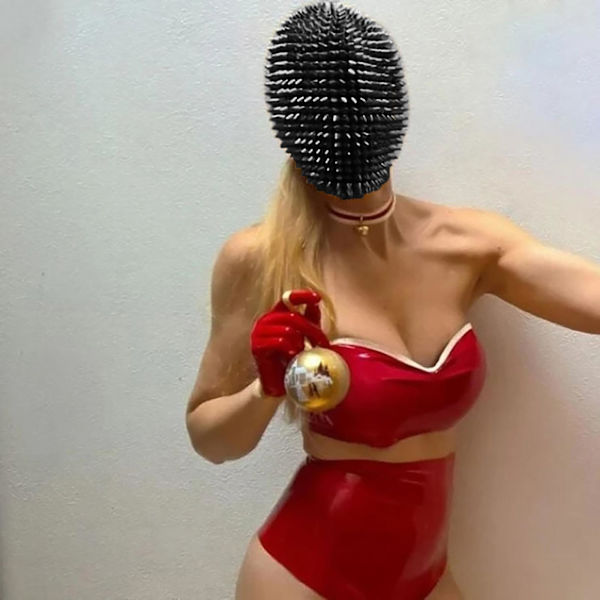 Nastoilla koristellut piikit täyskasvot koru Margiela kasvosuoja Halloween Cosplay hauska naamio