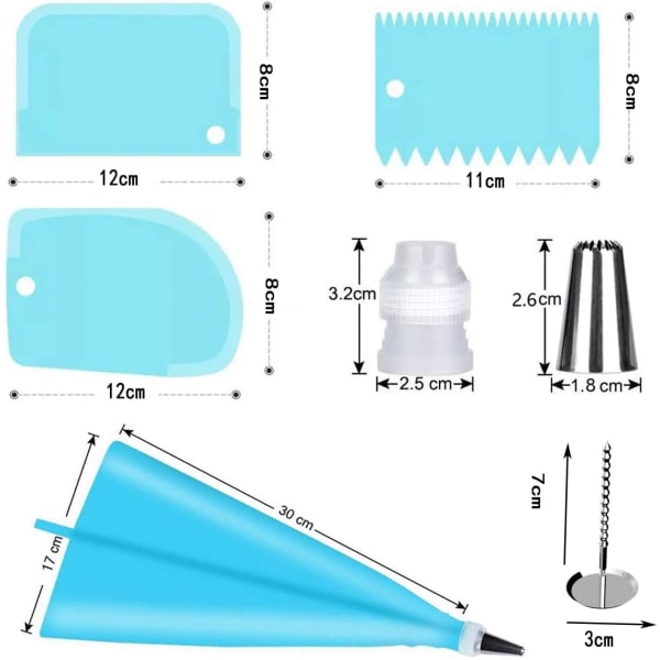 Bagesæt med 24 sprøjtetyller, 2 sprøjteposer, kagedekorationsværktøj, glasurdispensere, 2 koblinger, 3 plastspa" +
    "tler, 1 blomsternegl