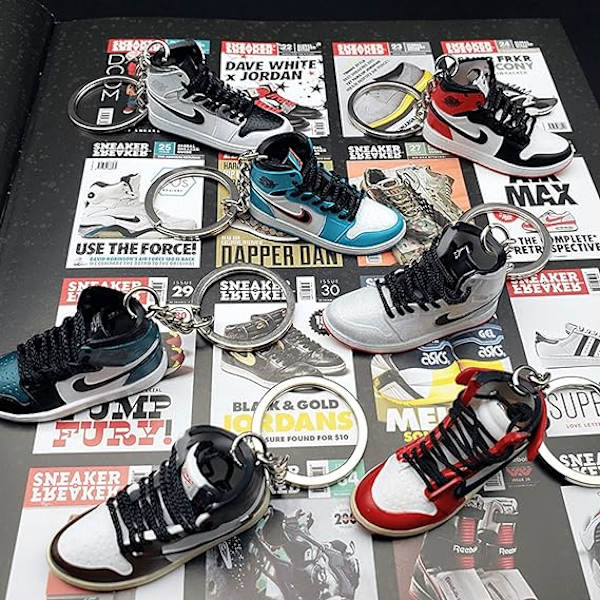Mini Sneaker Nøglering, Unisex Sports Sko Nøglering, Seje Nøgleringe til Gaver