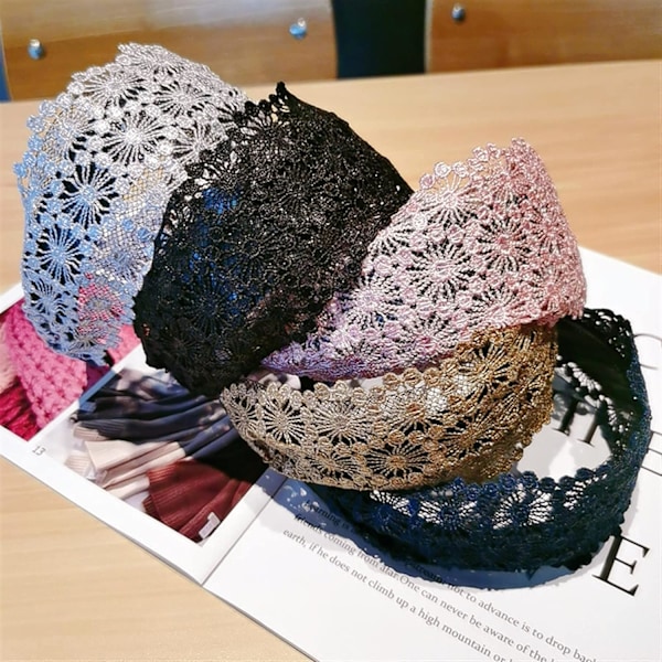 Kvindernes Blomster Perle Emjle Broche Nåle til Damer Smykker（Pink）