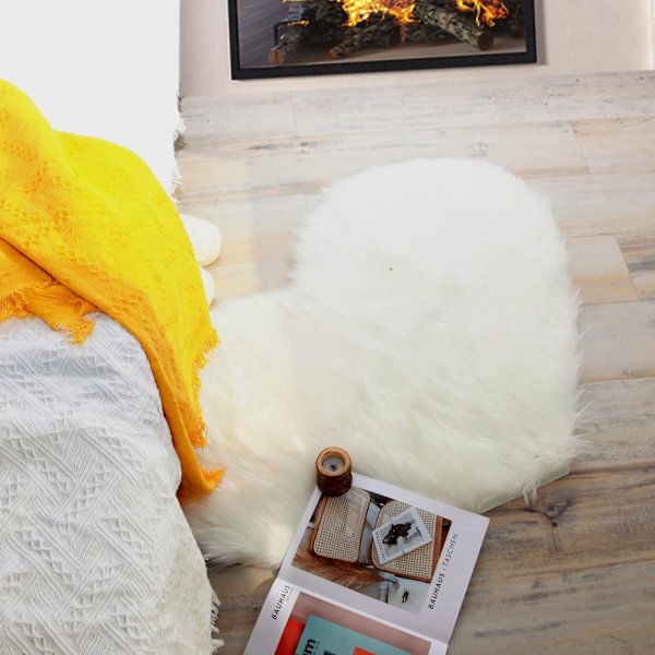 Hjerteformede tæpper til boligindretning, hjerteformet kunstpels tæppe, kunstfårskind tæppe, sort shaggy fluffy gulvtæppe, accent tæpper 2 x 3 fod plysset måtte