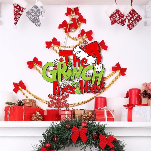 Juletrepynt i tre - THE GRINCH LIVES HRER