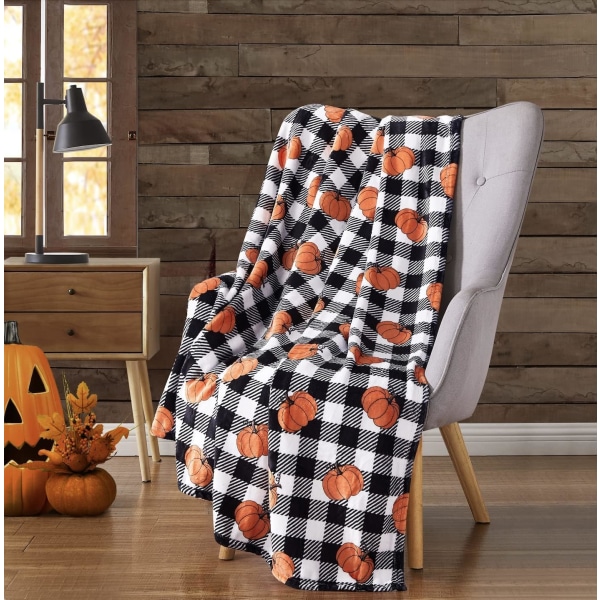 Halloween Hjemmeinnredning Fleece Teppe: Svart Hvit Gingham Rutete med Gresskar Design på Myk Fløyel Teppe Størrelse: 60\" x 50\"