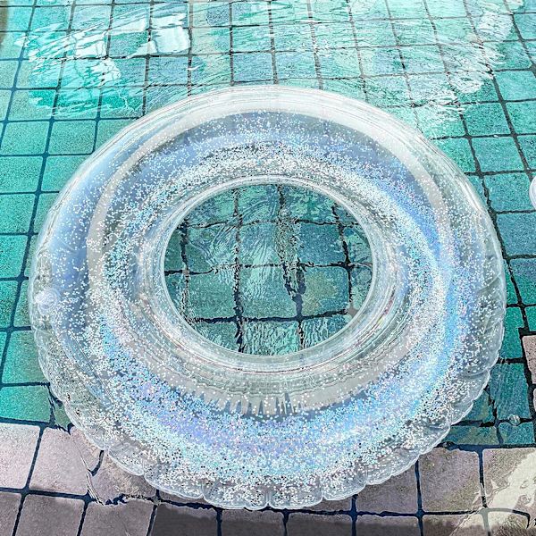 Innerslangar för pool vuxen, simring med konfettiglitter, sommarpool transparenta uppblåsbara slangar för vuxna barn (blå+silver)