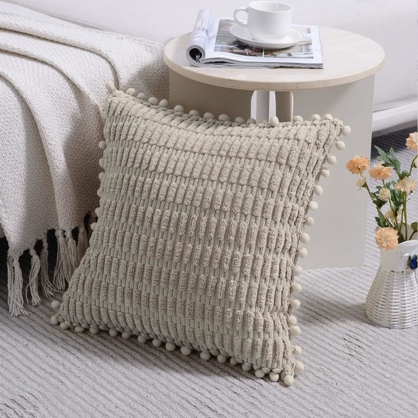 2-pak brun pynteputeretrekk, 20x20 tommer, med pompom-kule stue sofa seng sofa, mykt stripet fløyel firkantet putetrekk, 50x50 cm