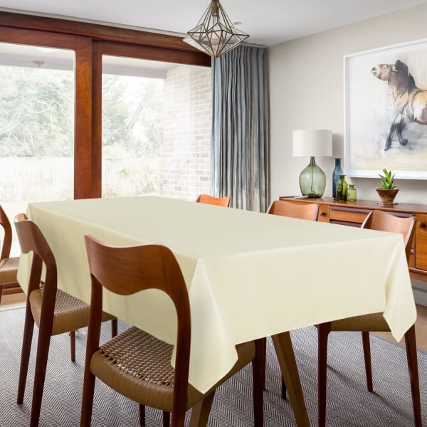 2 stk. beige duker 54 x 78 tommer, rektangulær 4 fots duk - flekkbestandig rynkebestandig vaskbar polyester duker til bord