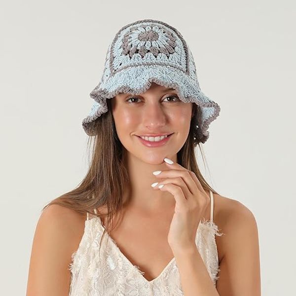 Boho Heklet Bøttehatt for Kvinner Blomster Håndlaget Beanies Hat Hul Håndstrikket Casual Strandhatt for Ferie