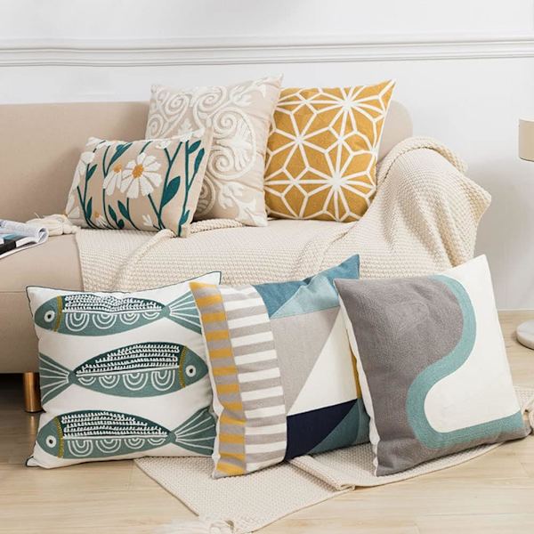Brodert bomullsdekorativ putetrekk søtt dyremønster putetrekk for sofa seng (fisk, 18\"x18\")