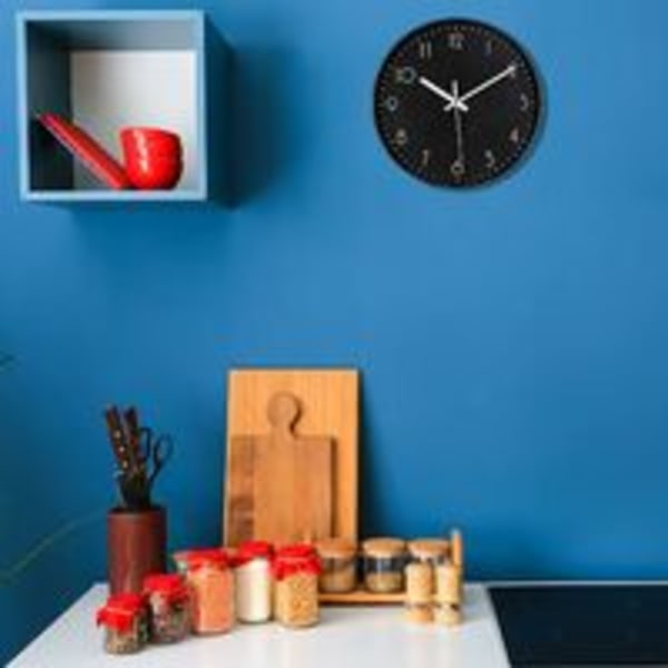 Svart väggklocka, 12'' modern minimalistisk tyst klocka, batteridriven icke-tickande kvartsrörelse, lätt att se