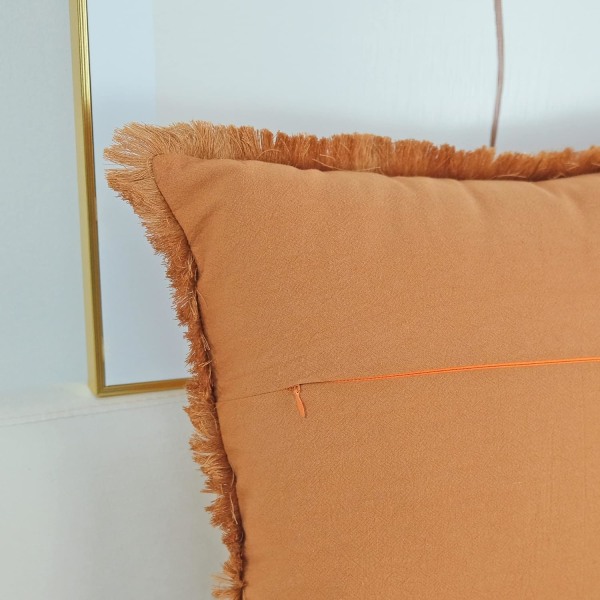 Pakke med 2 dekorative naturlige hørpudebetræk med kvastkant Landlig Boho frynset firkantet pudebetræk til sofa 18 x 18 tommer Orange