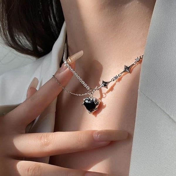 Y2K Heart Diamond Halsband För Kvinnor Flickor Kristall Silver Pendant Estetiska Asymmetriska Halsband